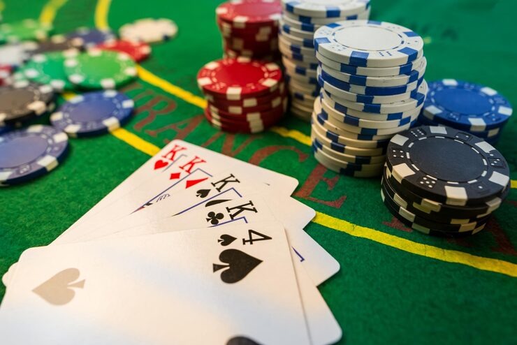 hoye55 Lucky Number draw interface showing number selection and countdown timer